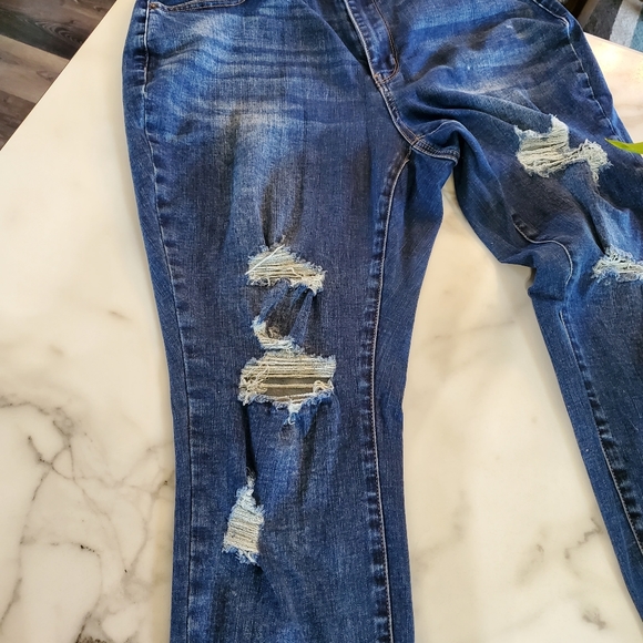 RUE 21 CURVY Mid-Rise Ankle Distressed Jeggings size 18 - Picture 13 of 16
